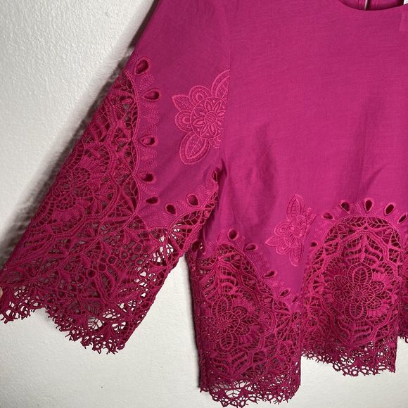 Chicos Hot Pink 3/4 Sleeve Cutwork Popover Blouse Size 1 (US size 8/10) - Picture 2 of 10